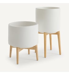 Cache-pot sur pied en hévéa H58,5cm AM.PM