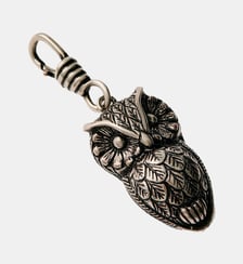 Charme en forme de hibou Aristocrazy