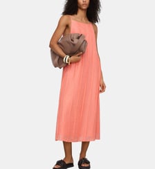 Robe évasée plissée en ramie Adolfo Dominguez