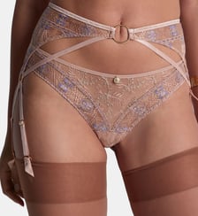 Tanga Aubade