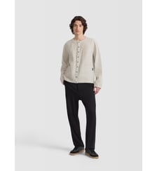 chemise cardigan en toile de lin gris Agnès b.