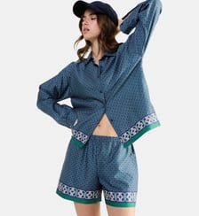 Pyjama col classique en satin, Fascinante Laurence Tavernier