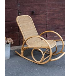 Rocking-chair vintage en rotin Alibert N°102- Produit chiné Debongout