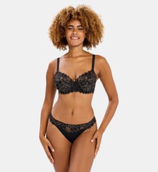 Tanga Arum Party Sans Complexe