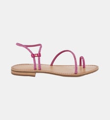 Sandales plates entre-doigt à strass en cuir et semelle recyclée HODAXA Les Tropeziennes par M. Belarbi