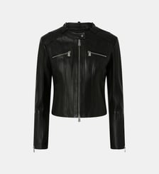 Veste de biker en cuir nappa avec coutures verticales. Pinko