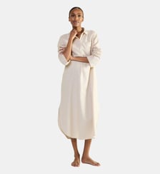 Chemise de nuit longue col classique en flanelle de coton Laurence Tavernier