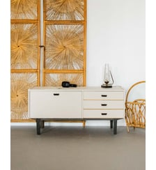 Enfilade crème en bois Margaret N°429- Produit chiné Debongout