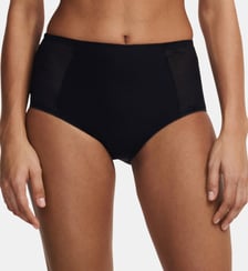 Culotte taille haute maintien finition broderie Chantelle