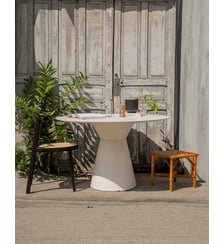 Table à manger Essens Karla N°1224- Produit chiné Debongout
