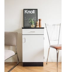 Buffet fin en formica blanc Gustave N°513- Produit chiné Debongout