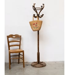 Porte-manteau en bois et cuir Max N°506 - Produit chiné Debongout