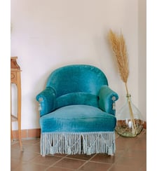 Fauteuil crapaud en velours bleu canard Ernest N°1091- Produit chiné Debongout