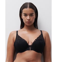 Soutien-gorge coques plongeant Chantelle