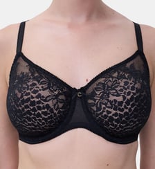 Soutien-gorge moulé emboîtant en dentelle Chantelle