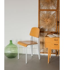 Chaise aux pieds blancs Alma N°1924- Produit chiné Debongout