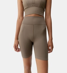 Short de sport India effet gainant Born Living Yoga