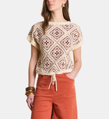 Pull en crochet coloré à manches courtes La Fée Maraboutée