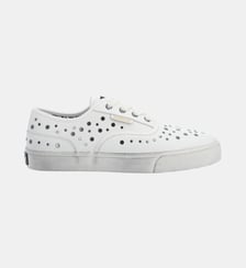 Arlo Studs Schmoove