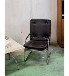 Fauteuil en chrome et cuir Jakob N°529- Produit chiné Debongout