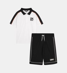 T-shirt ensemble et short bermuda DKNY