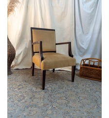 Fauteuil en velours beige Ernest N°831- Produit chiné Debongout