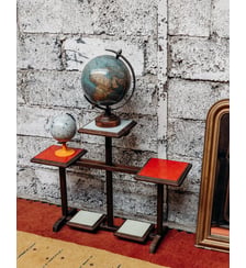 Table d'appoint en bois Hanna N°111- Produit chiné Debongout