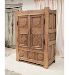 Grande armoire à revisiter Blandine N°519- Produit chiné Debongout