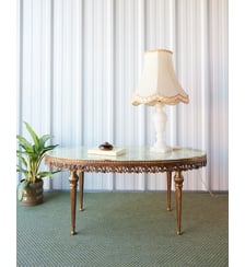 Table basse en onyx Léonie N°875- Produit chiné Debongout