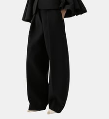 Le Pantalon Ovalo Jacquemus
