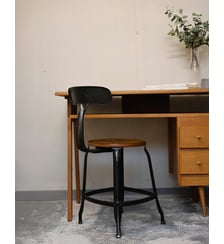 Chaise d'atelier en métal et bois Claude N°890- Produit chiné Debongout