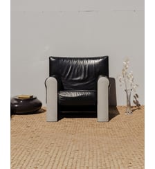Fauteuil en cuir noir et chromé Jakob N°956- Produit chiné Debongout