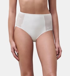 Culotte taille haute maintien finition broderie Chantelle