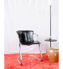 Fauteuil en cuir épais noir Jakob N°1437 - Produit chiné Debongout