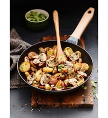 Poêle LES POÊLES fonte noir Ø20 cm Staub