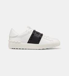 Valentino Garavani baskets basses en cuir clous Valentino Garavani