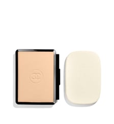 TEINT COMPACT HAUTE TENUE ULTRA CONFORT – FINI ZÉRO DÉFAUT CHANEL