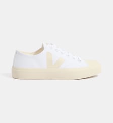 Baskets basses Wata II low canvas Veja