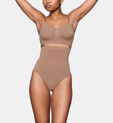 String Seamless Sculpt High Waist Skims