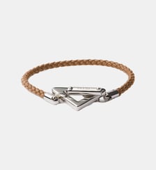 Bracelet en cuir nappa tressé à fermoir triangle Prada