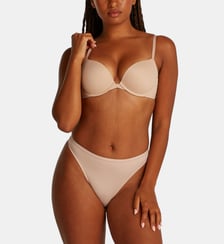 String Perfectly Fit  Calvin Klein