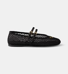 Ballerines en mesh signature Prada