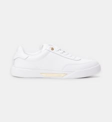Baskets basses J3 détail plaque dorée en cuir Tommy Hilfiger