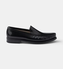 Mocassins en cuir brossé signature Prada