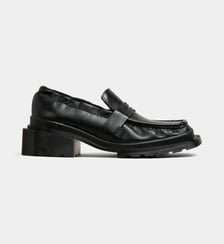 Mocassins Maybole en cuir brillant froncé Dr. Martens