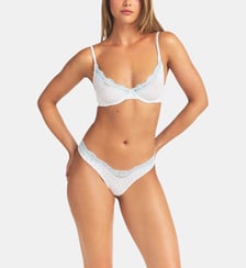 String Fits Everybody Skims