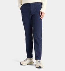 Pantalon chino Defender slim en velours milleraies North Sails