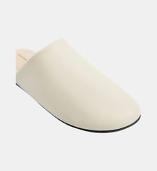 Mules Garnier en cuir Carven