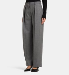 Pantalon large en laine à pinces Victoria Beckham