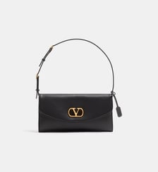 Sac pochette signature en cuir Valentino Garavani